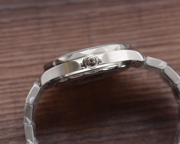 オメガ時計素材ディテール